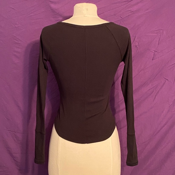 Intimately Free People Black Long Sleeve Ribbed V-Neck Henley Top. Size XS. - Picture 3 of 7